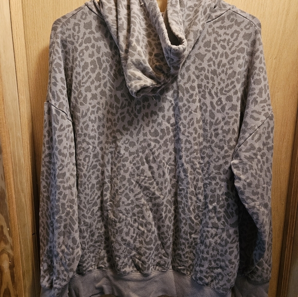 Purple Cheetah Print Hoodie - Picture 2 of 3